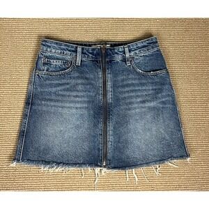 We The Free Women's Size 27 Zip Front Blue Denim‎ Blue Faded Jean Skirt